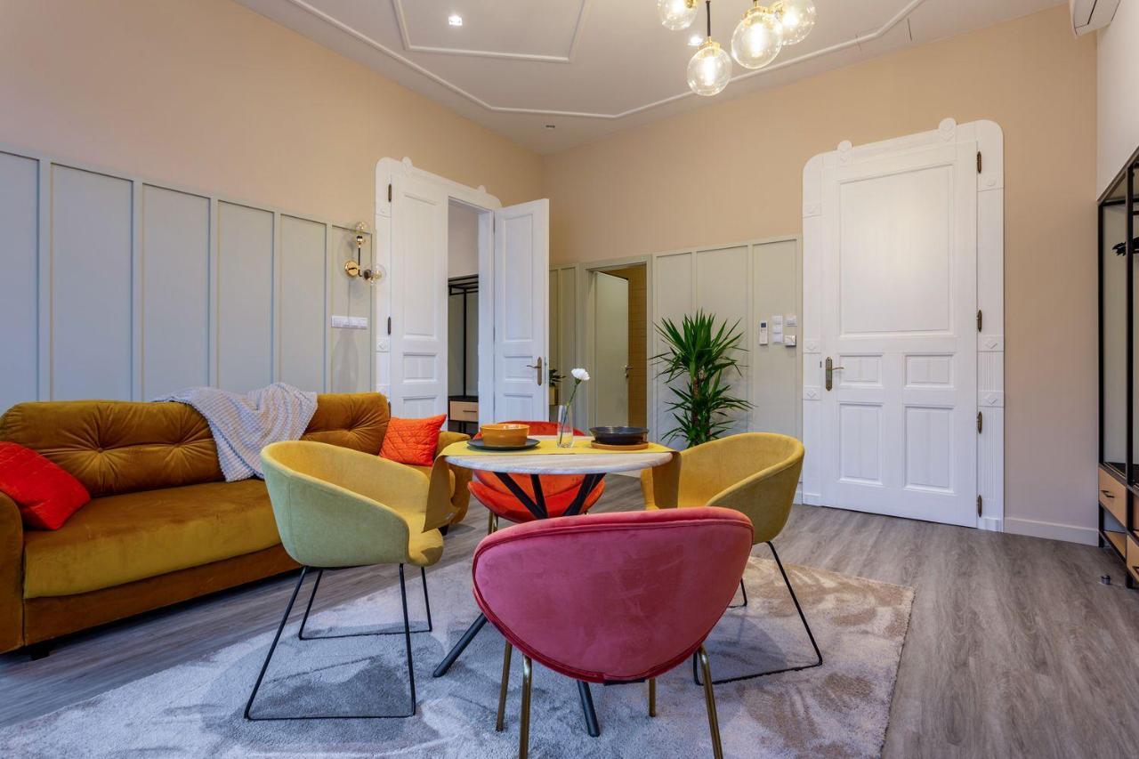 Suite with Balcony
