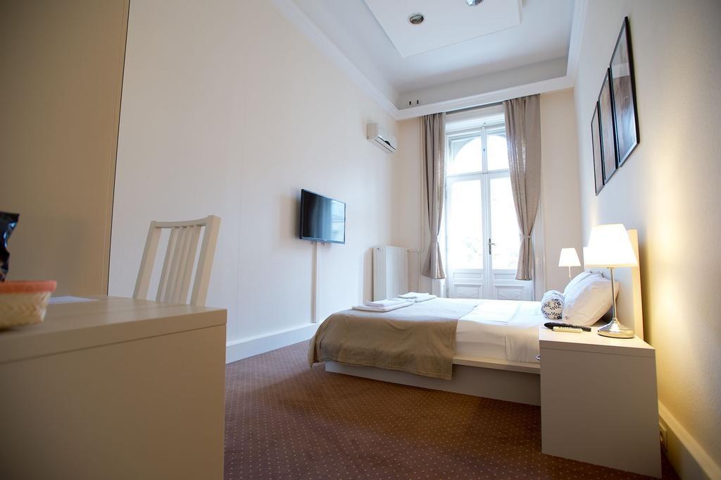 Superior Double or Twin Room City View