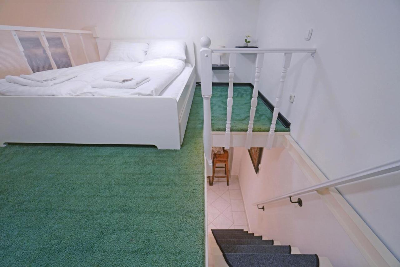 Apartment Split Level