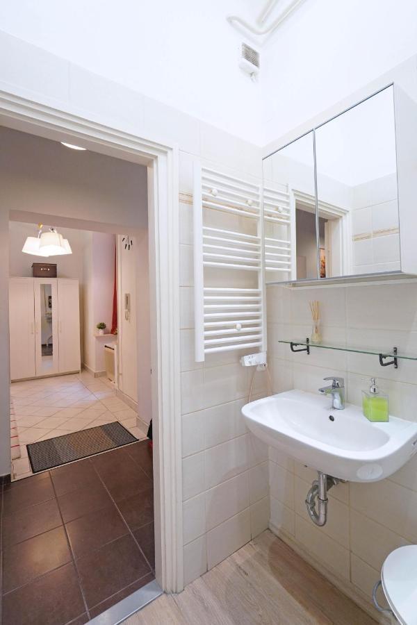 Apartment Split Level