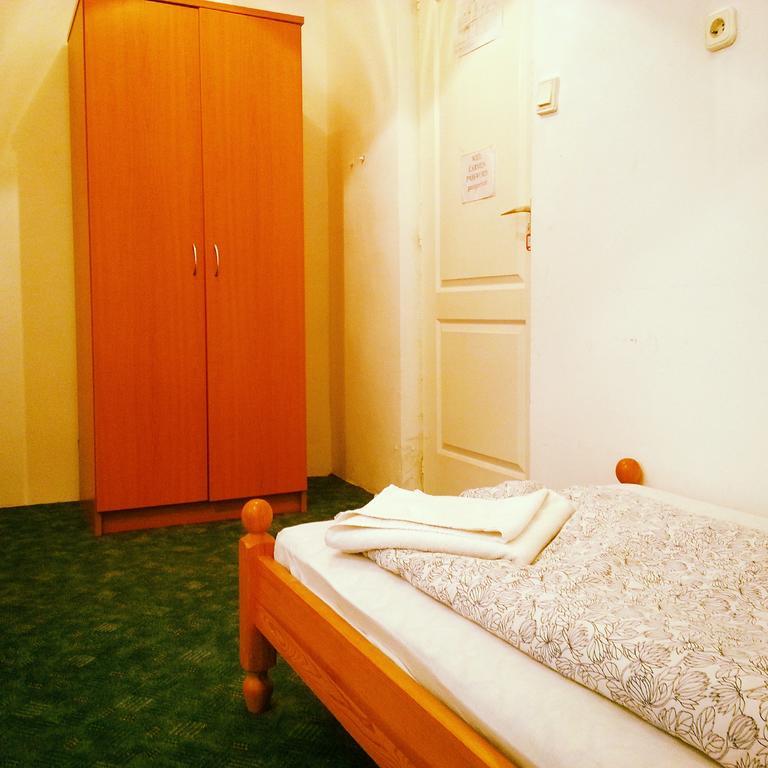 Chambre Double Économique - Sous-Sol