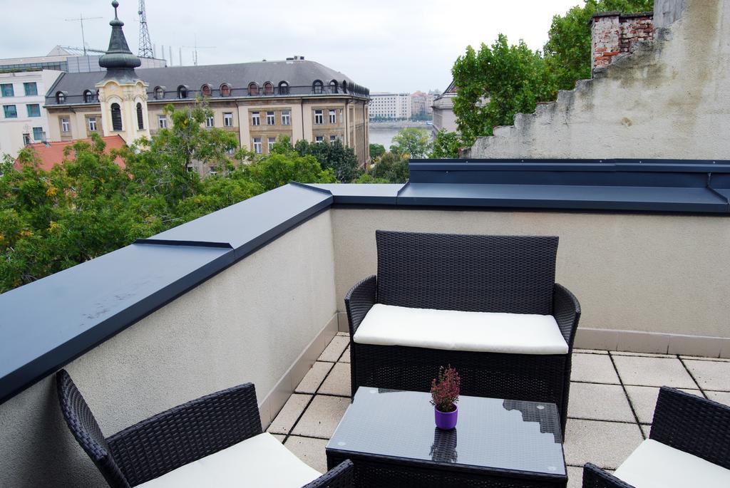 Standard Double or Twin Room Terrace