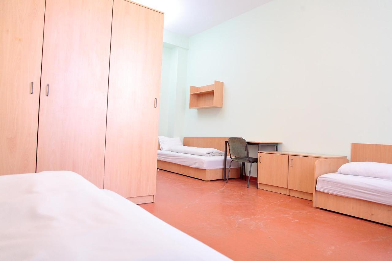 Vierpersoonskamer met Eigen Badkamer