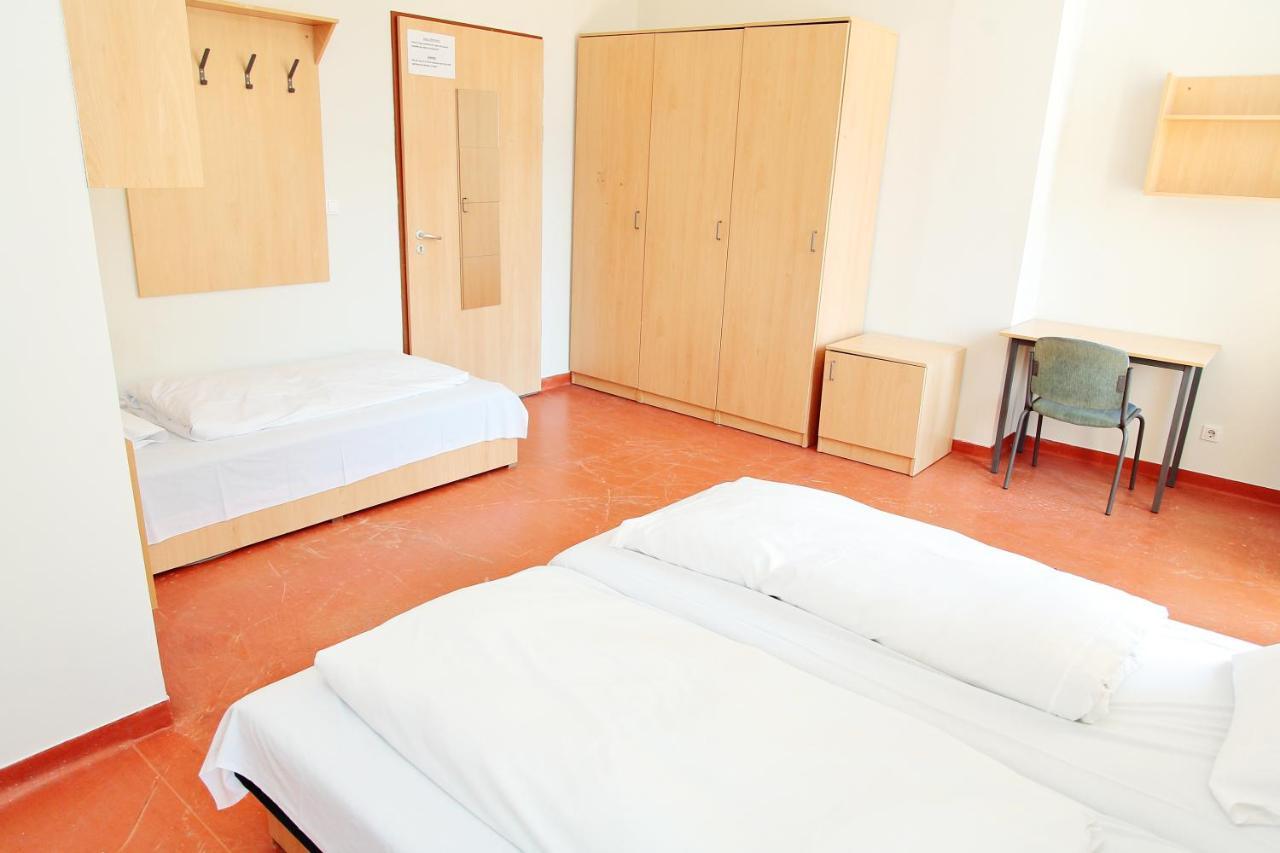 Driepersoonskamer met Eigen Badkamer