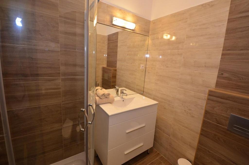Quarto Duplo Deluxe