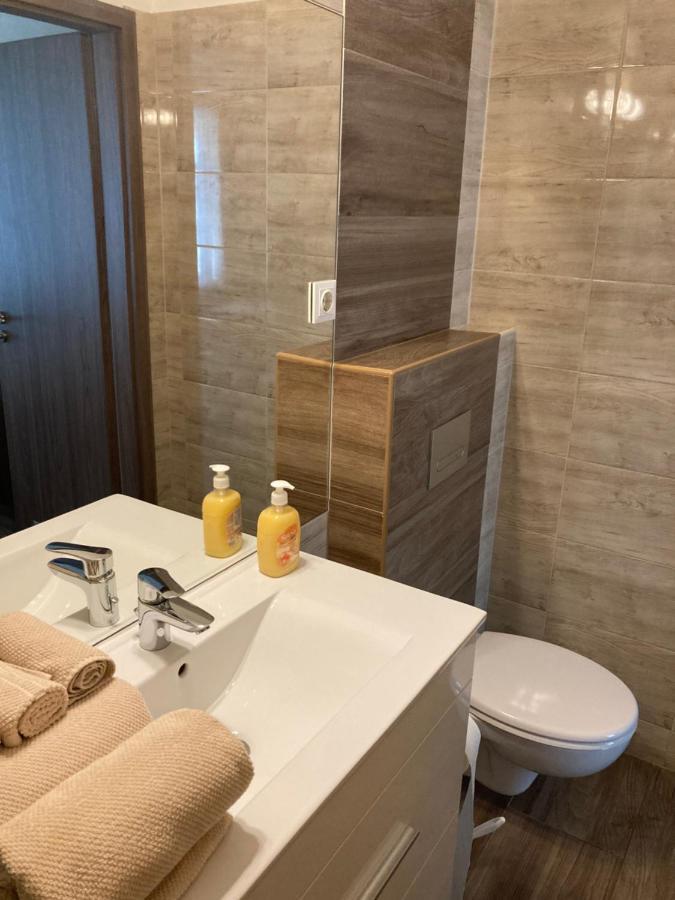 Quarto Familiar com Casa de Banho