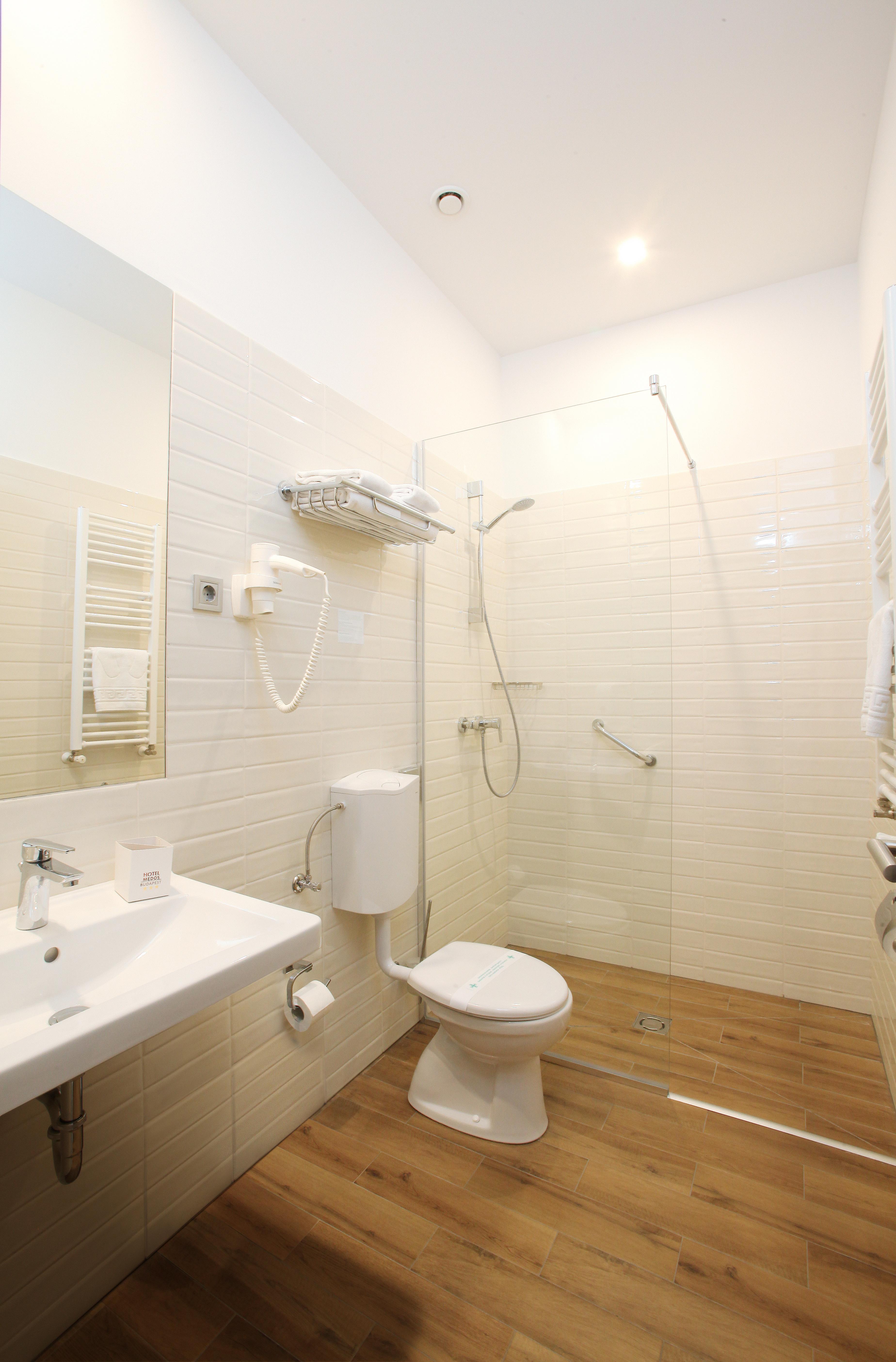 Superior Double Room,1531771126:JPEG