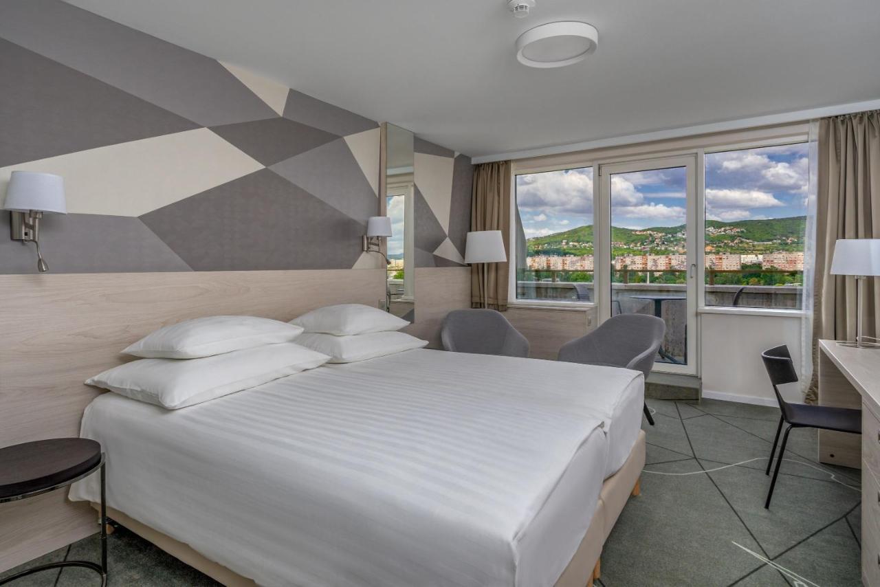 Premium Plus Room Wellness Fitness Access,1296817912:JPEG