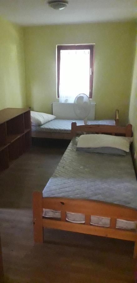 Appartamento con 2 Camere da Letto