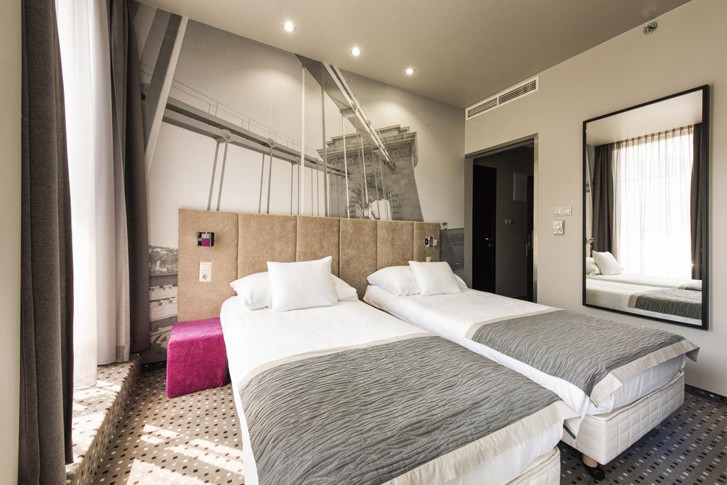 Tweepersoonskamer met 1 of 2 Bedden en Balkon
