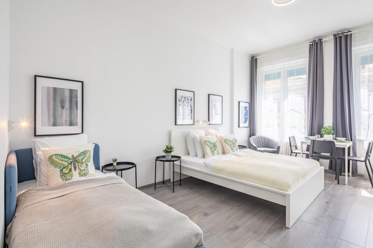 Apartment,1481500454:JPEG