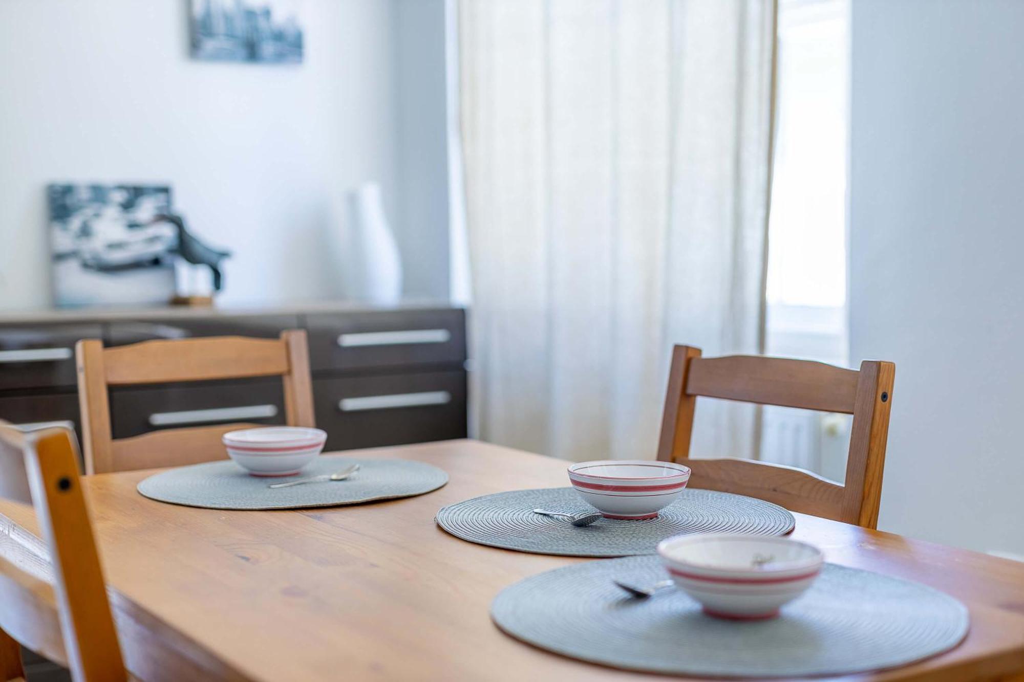 Apartamento com Varanda