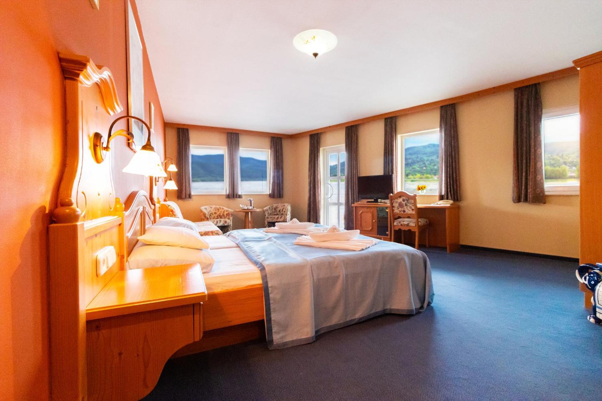 Suite with River View