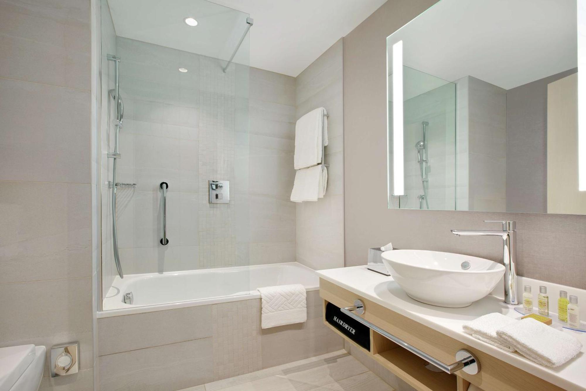 Twin Guest Room