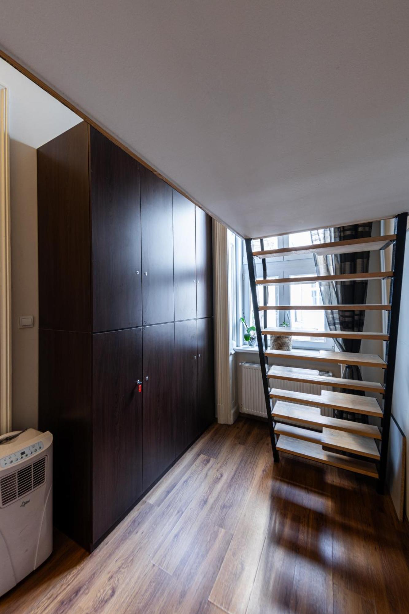Budget Double Room with Shared Bathroom,1583196415:JPEG