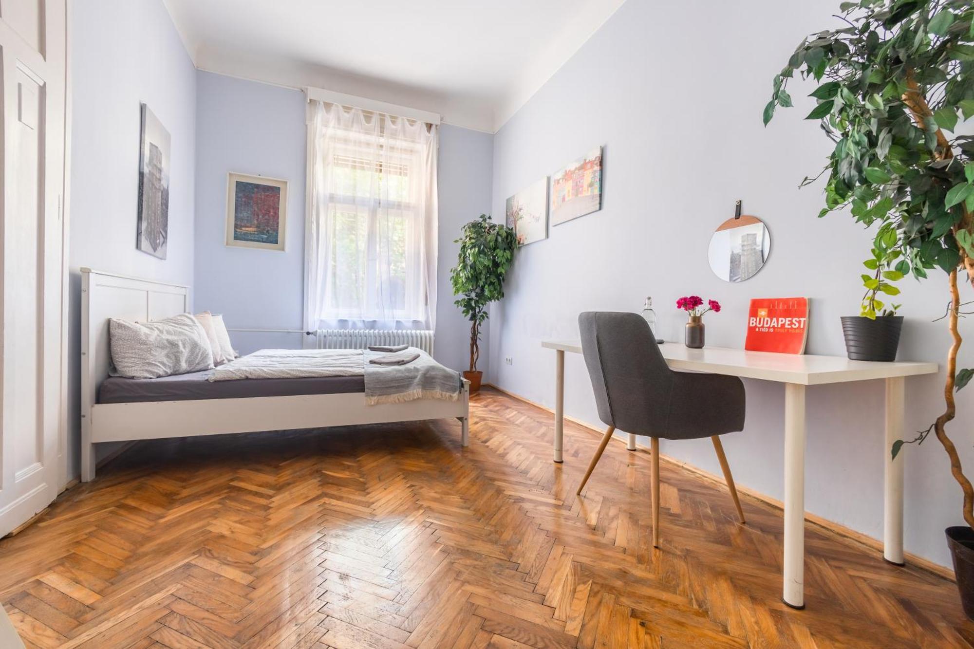 Quarto Quádruplo com Banheiro Compartilhado