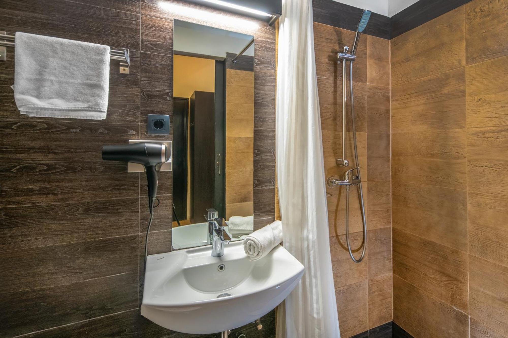 Superior Double or Twin Room City View