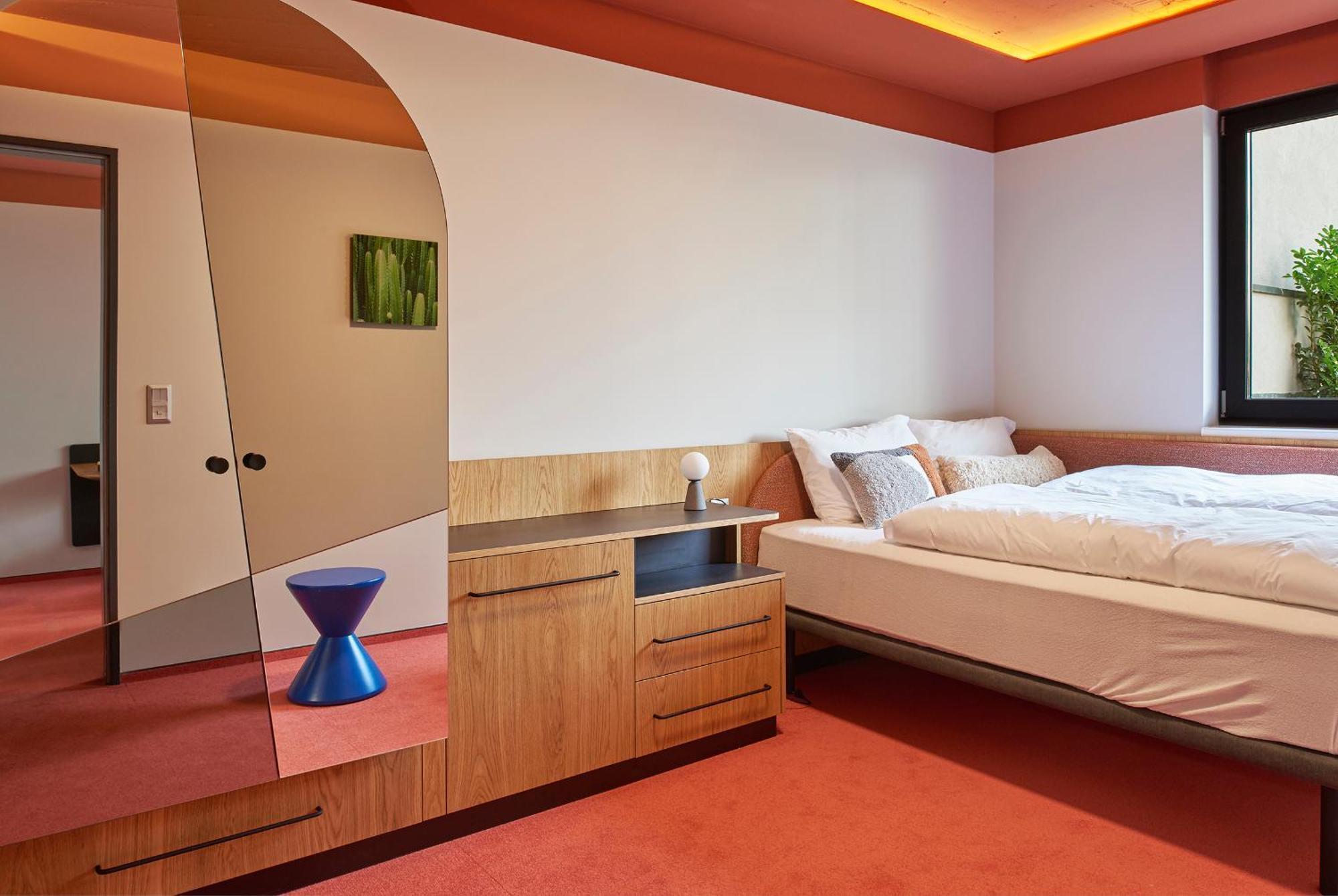 Superior Plus Room