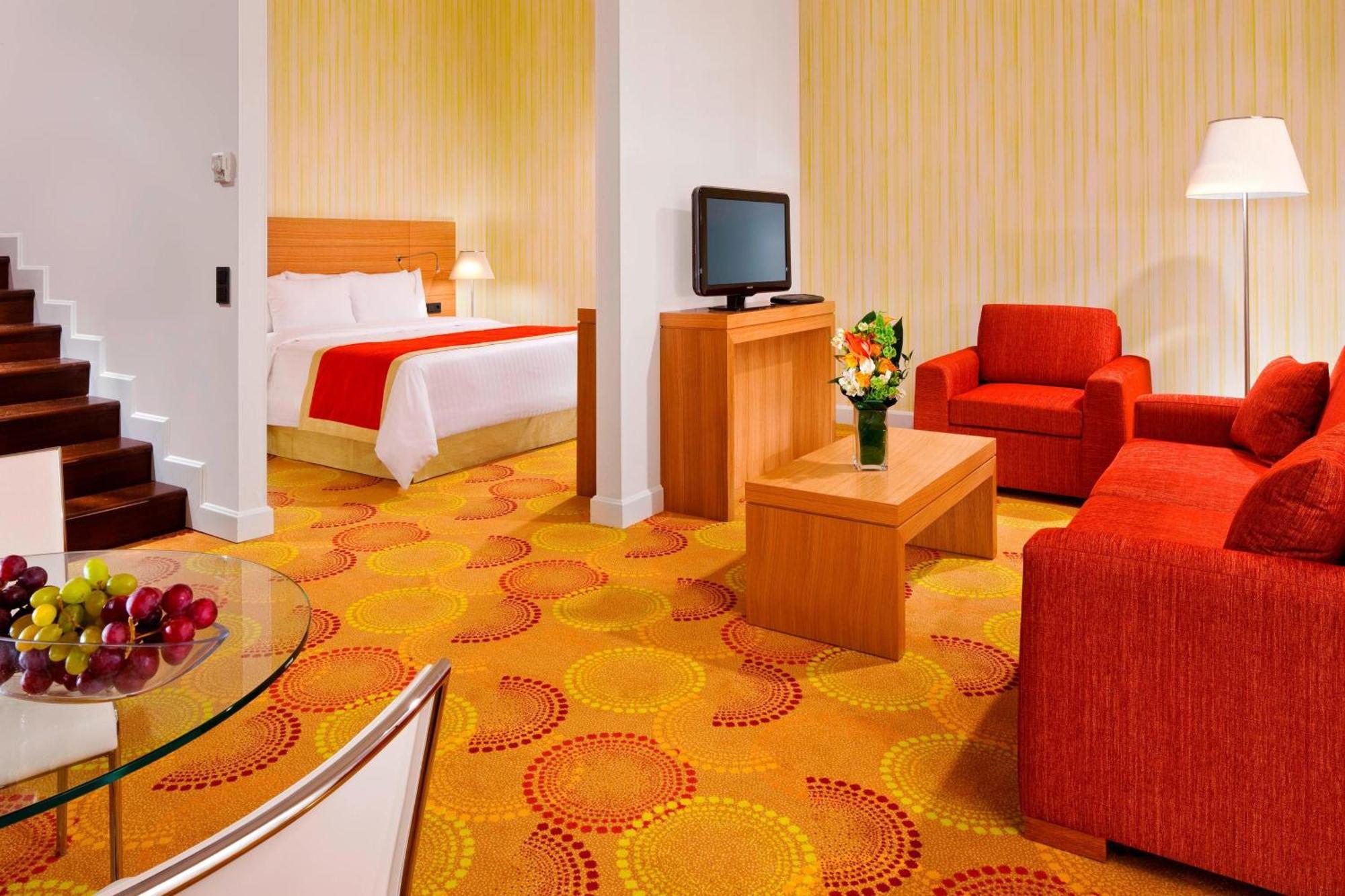 Junior Suite,1643151064:JPEG