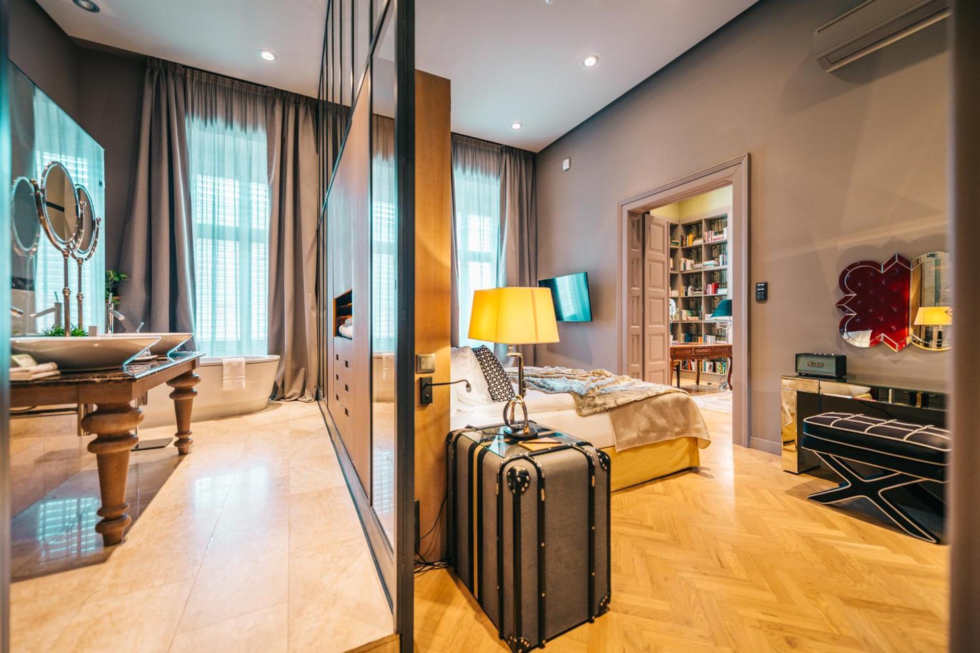 Suite King