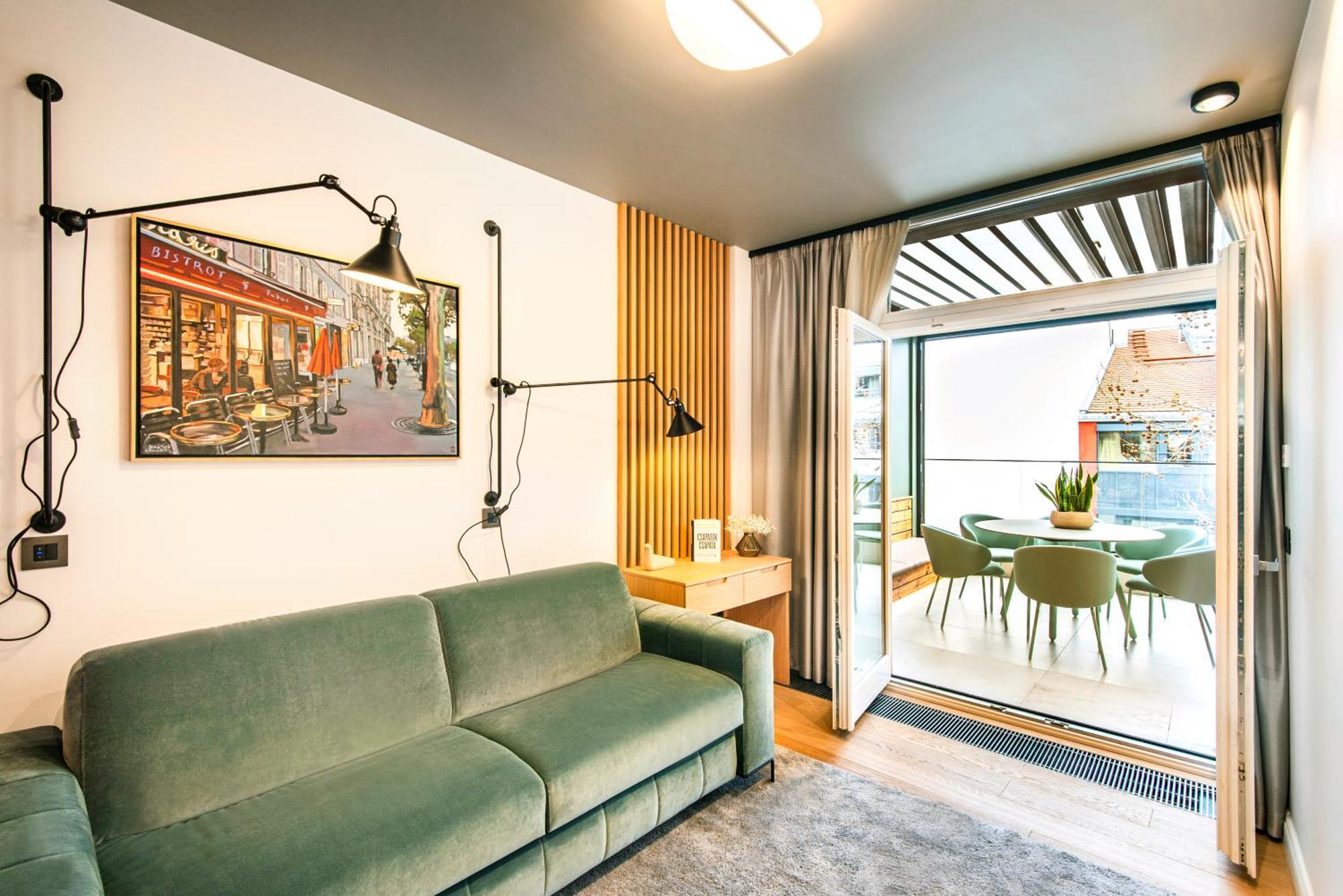 Three-Bedroom Premium Apartment