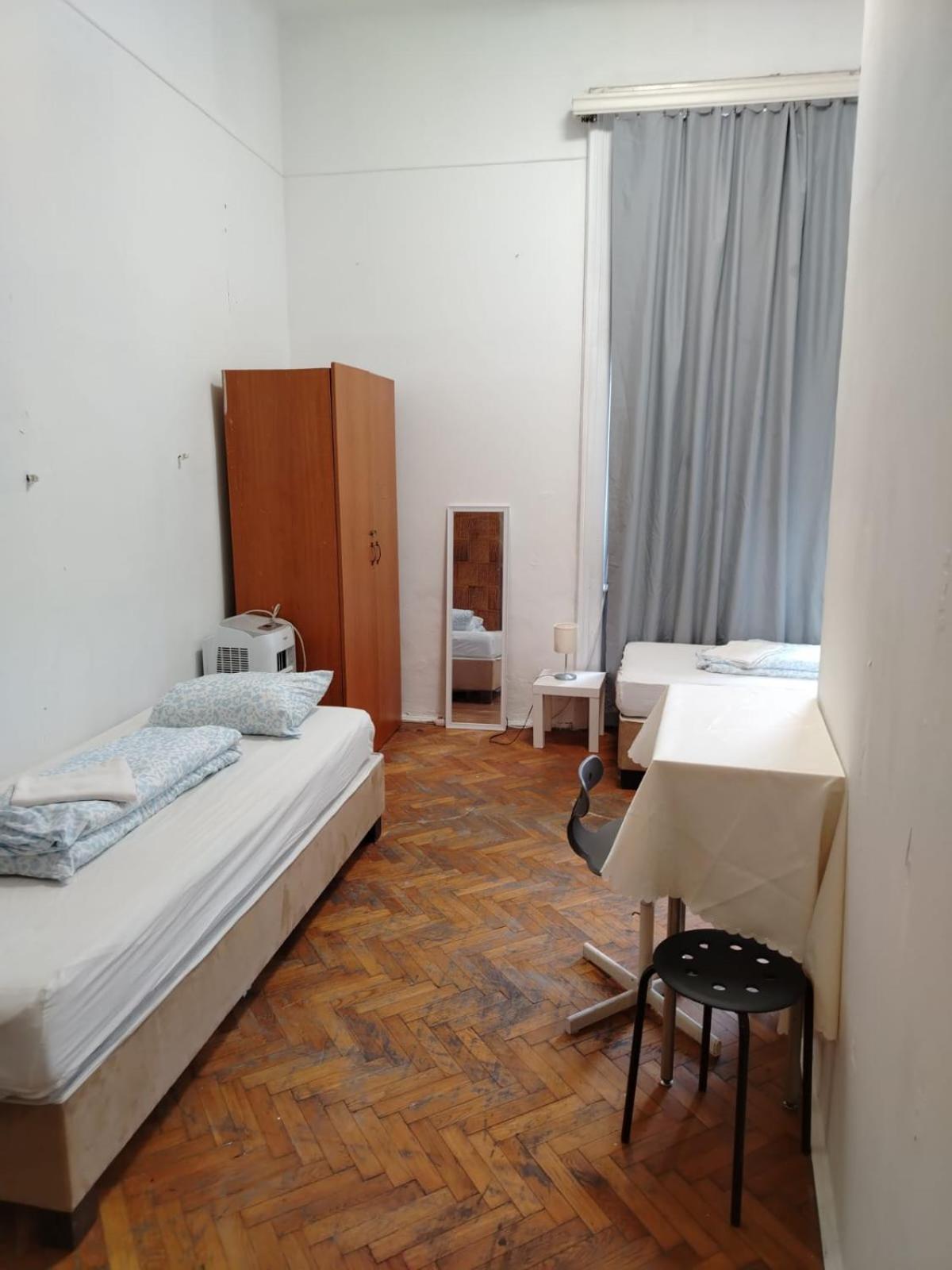 Triple Room Shared Toilet