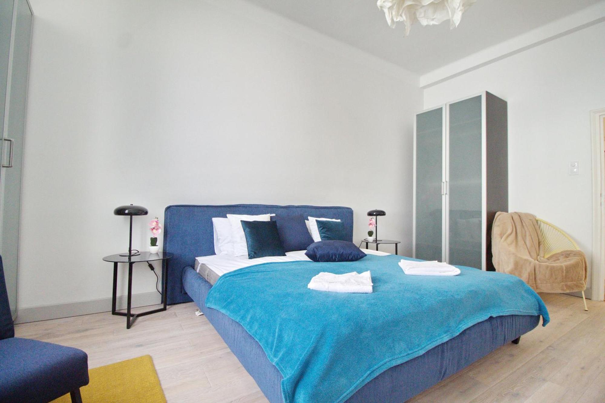 Two-Bedroom Deluxe Apartment