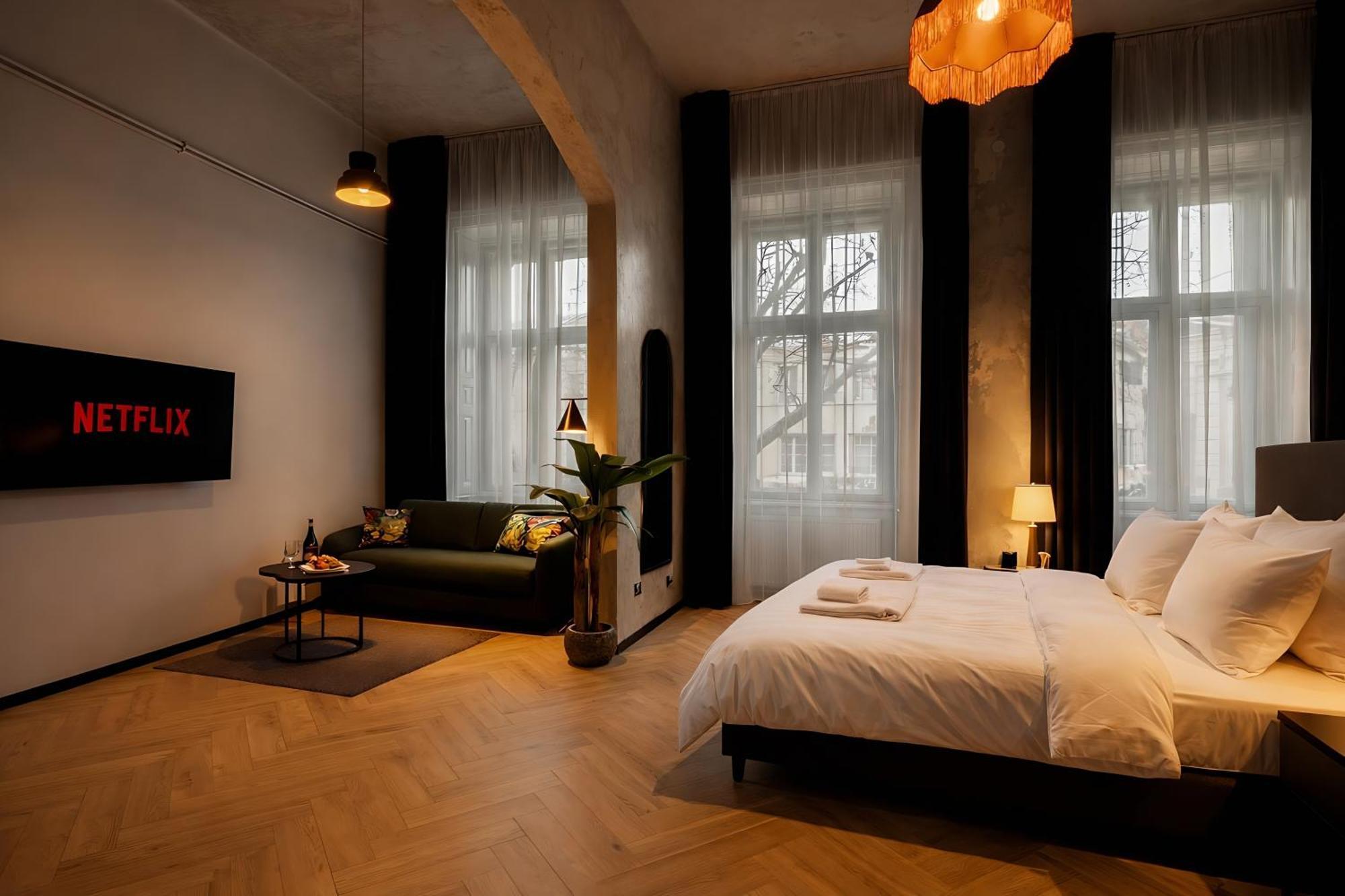 Executive Apartment,1758272264:JPEG