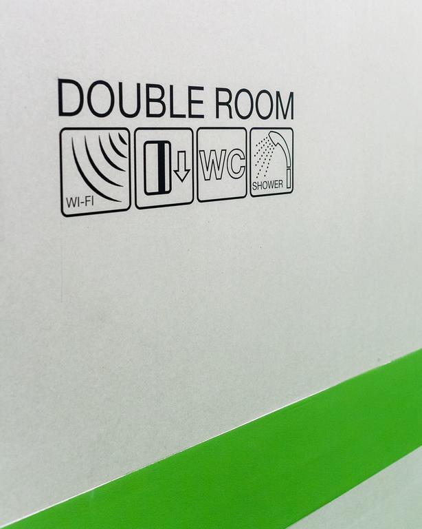 Deluxe Doppel-/Zweibettzimmer mit privatem Badezimmer.