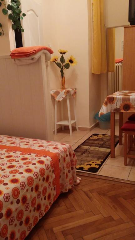 Quarto Duplo com Banheiro Privativo