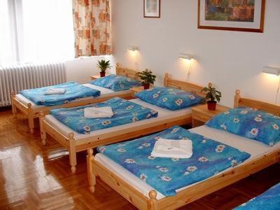 Vierbettzimmer