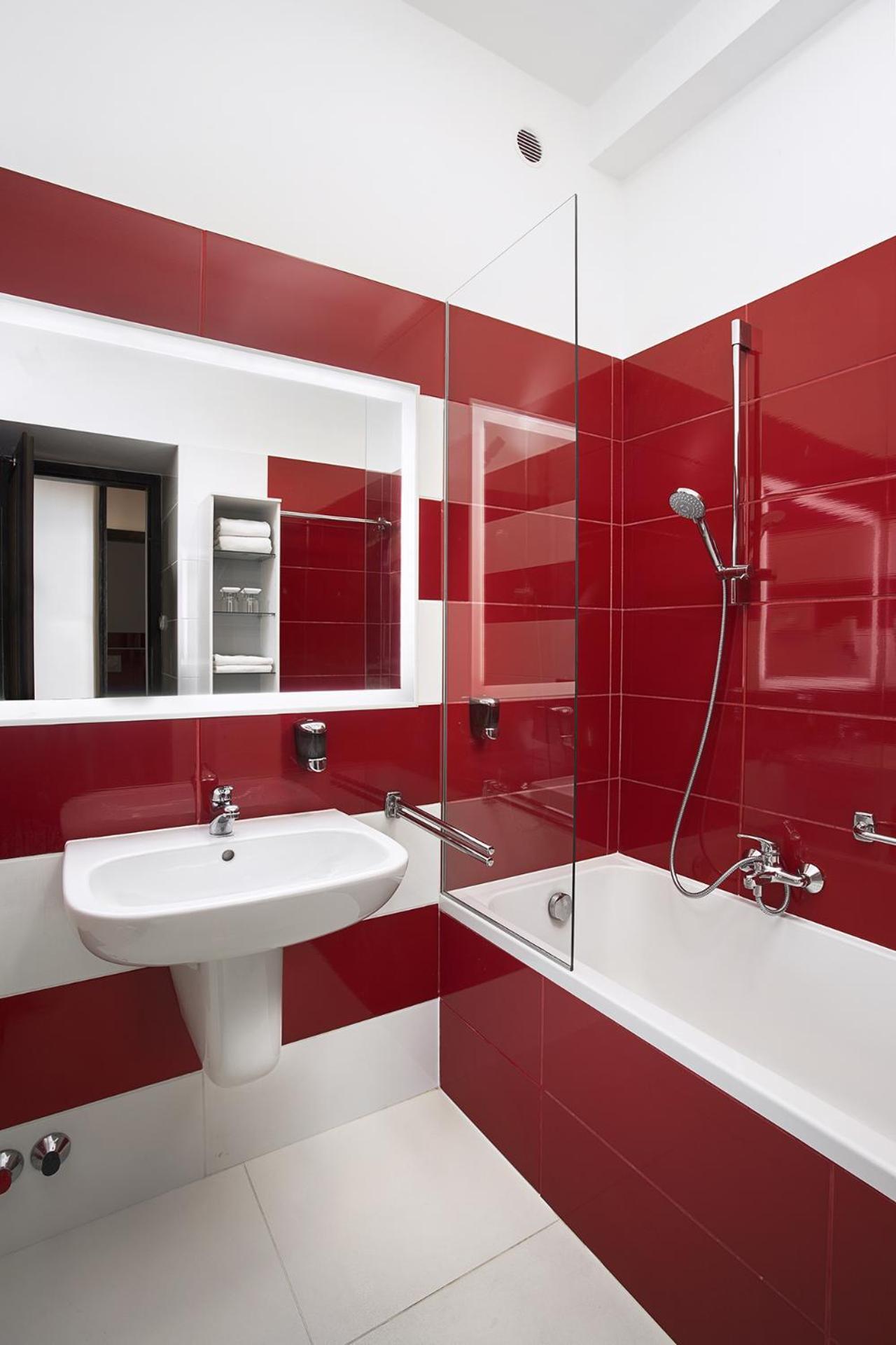 Deluxe Double or Twin Room with Garden View,779897727:JPEG