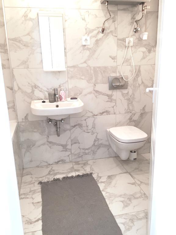 Family Suite II