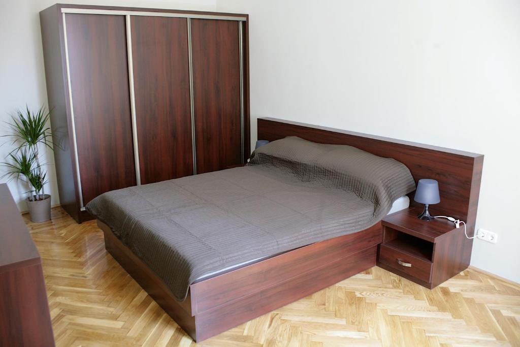 Large Two-Bedroom Apartment
