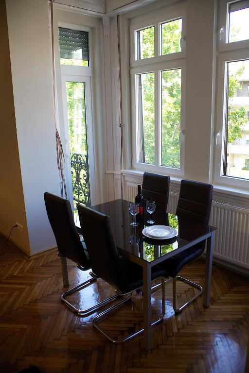 One-Bedroom Apartment Balcony
