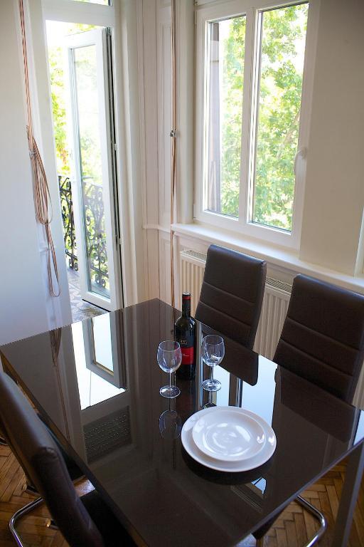One-Bedroom Apartment Balcony