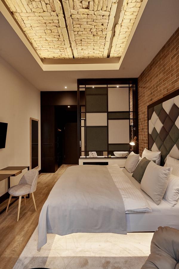 Loft Suite City View