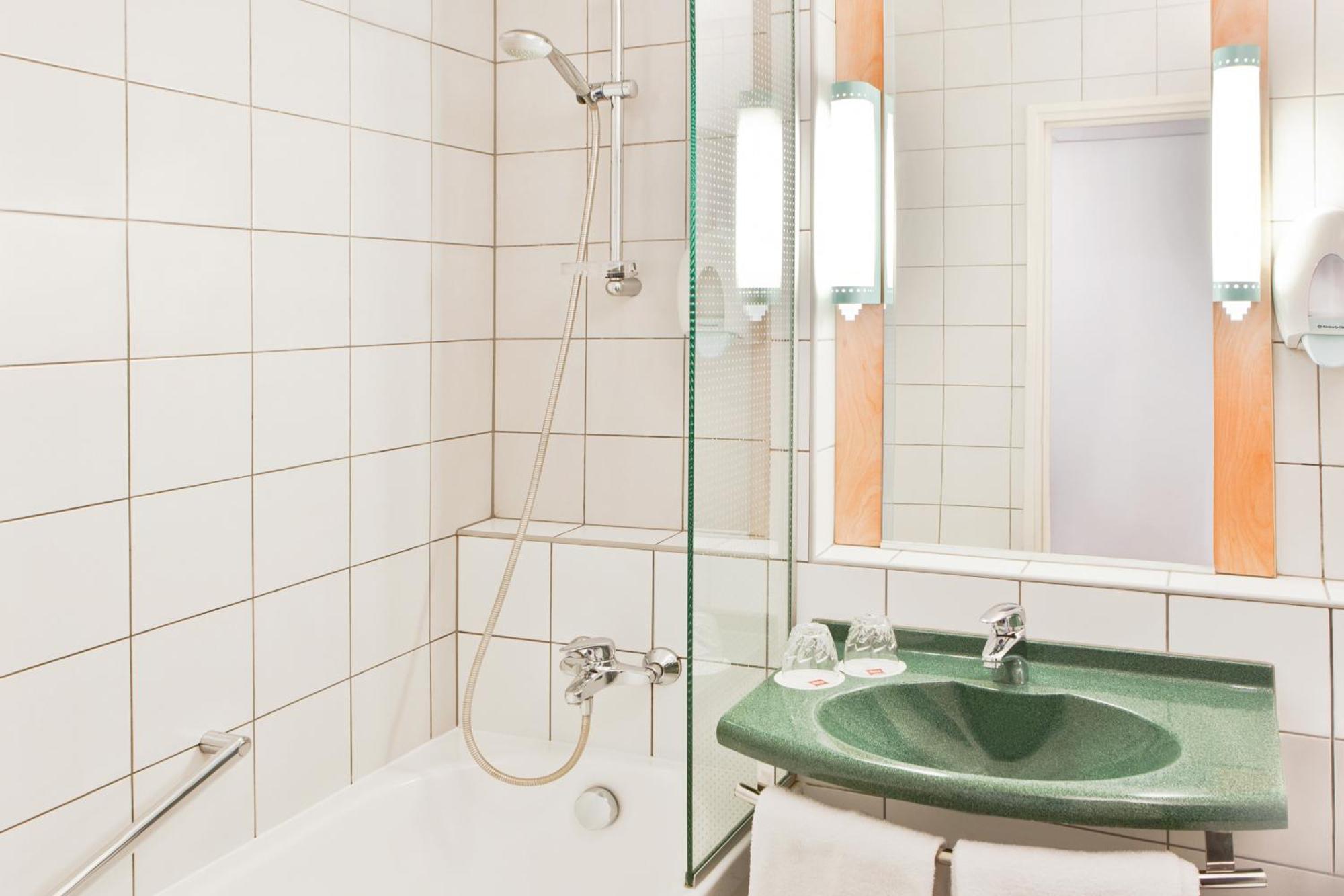 Quarto Familiar Standard