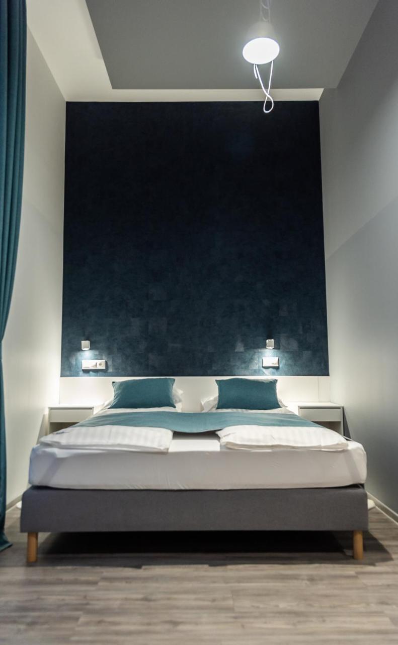 Quarto Duplo Standard