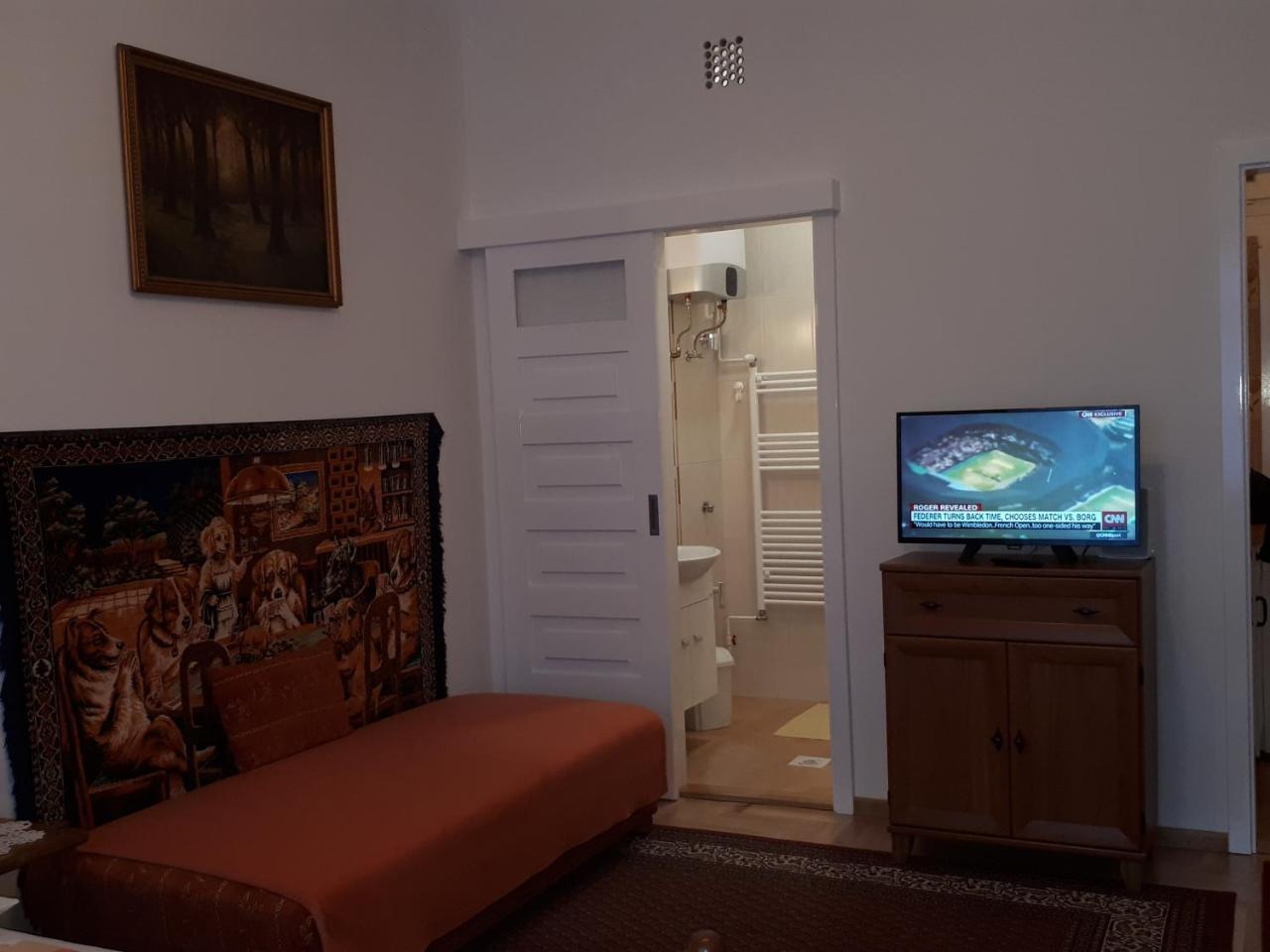Apartment Falk Miksa utca 12