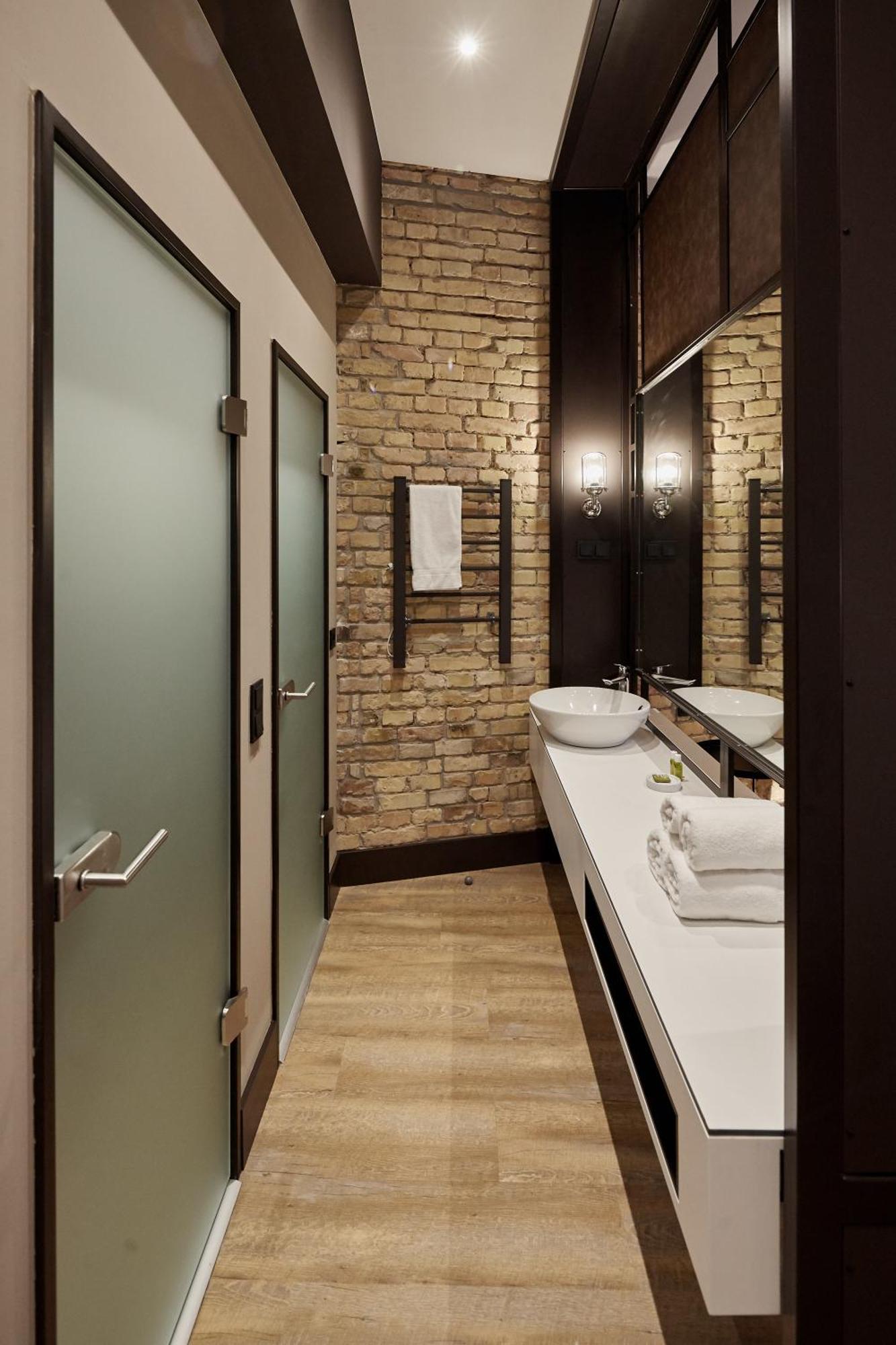 Loft Suite City View