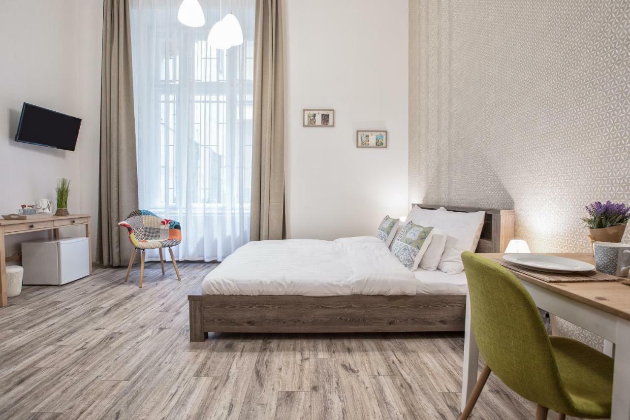 Quarto Duplo Amplo