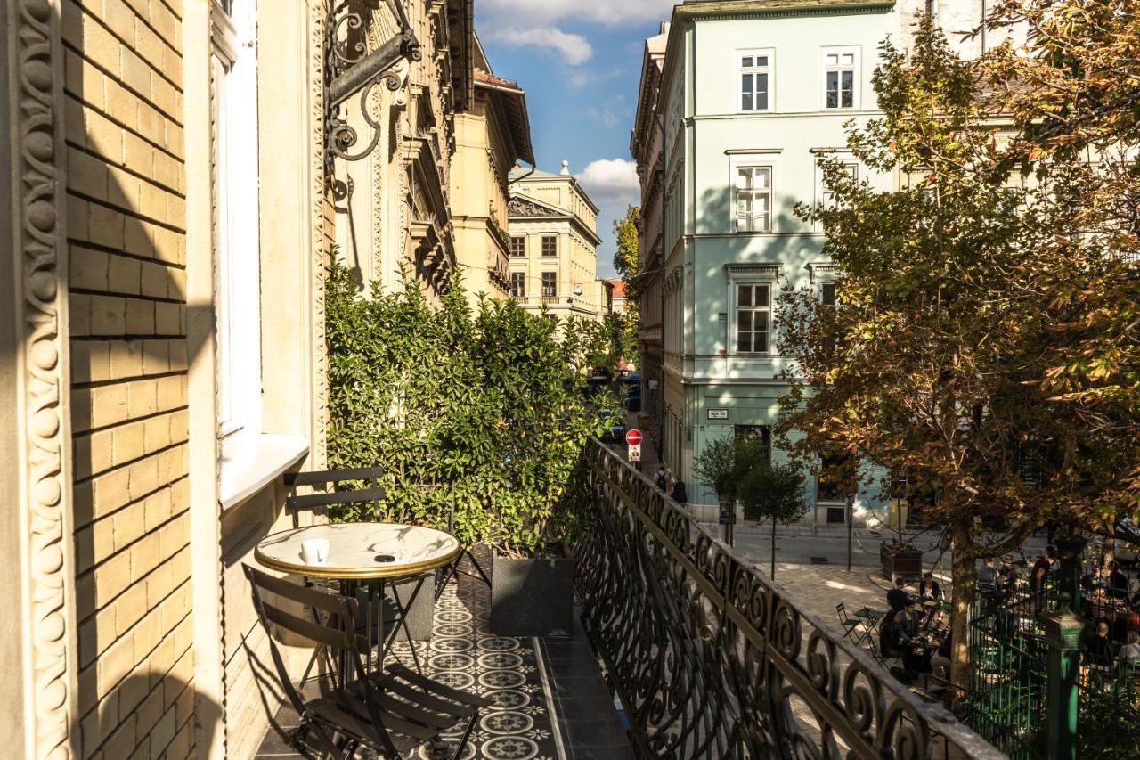 Suite Balcony