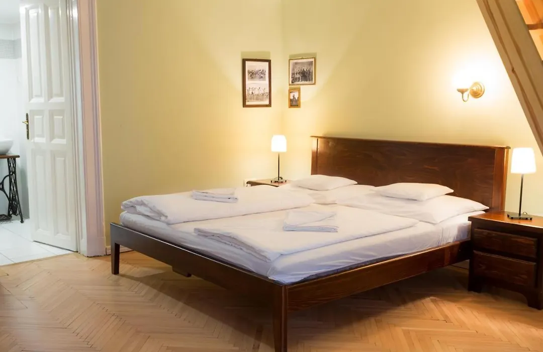 A10-Budapest Center Aparthotel-1