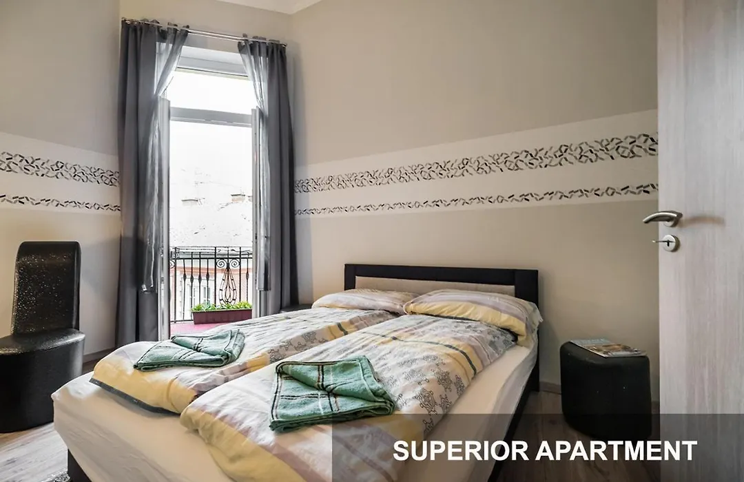 Bpr Corvin Cozy Apartments-1
