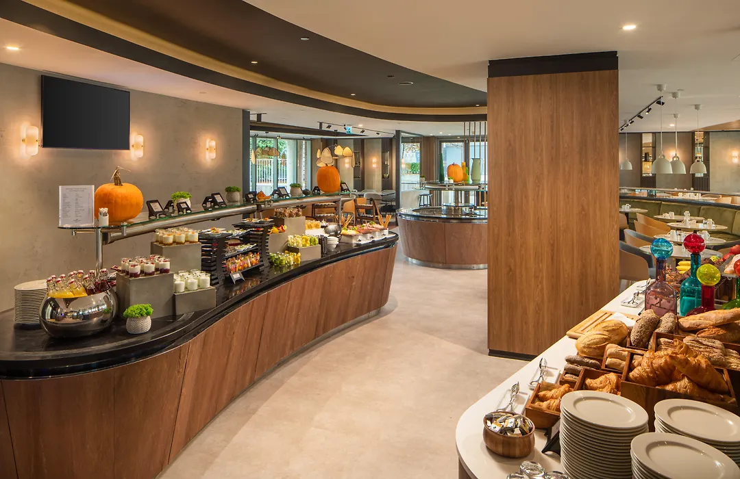 Crowne Plaza Budapest By Ihg-1