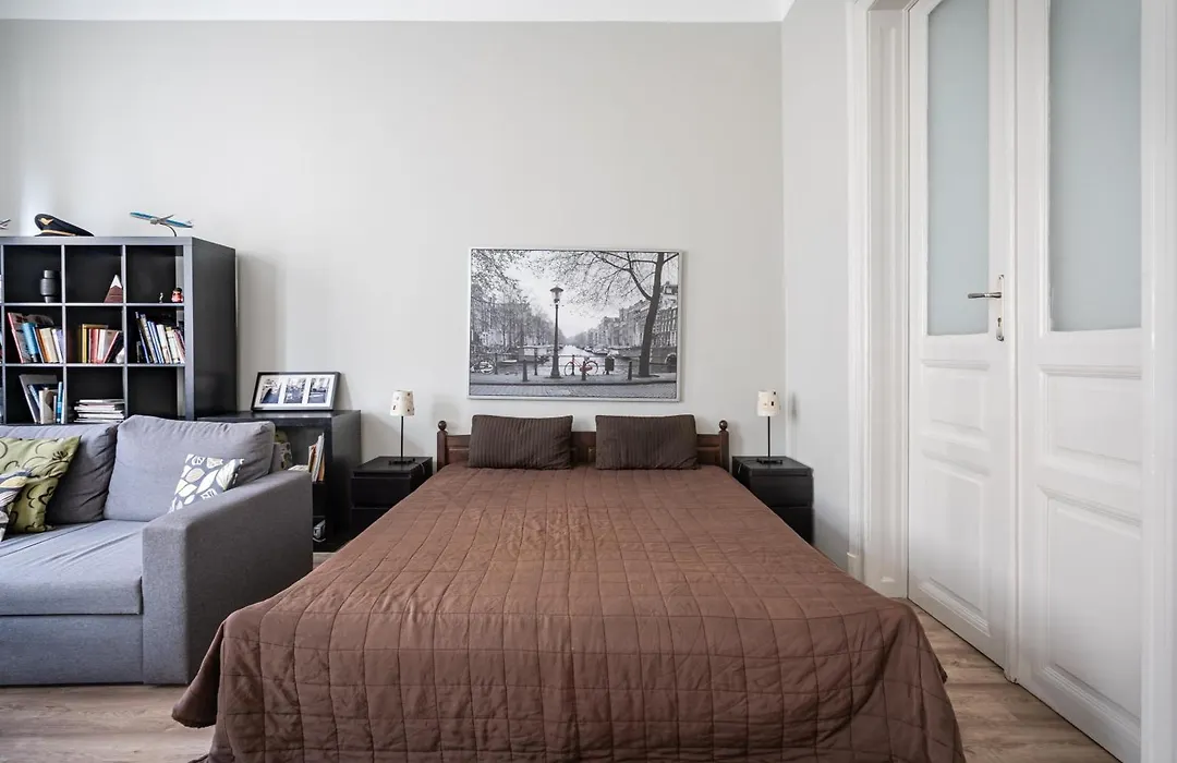 Bpr Castle Hill Apartment With Garden-1