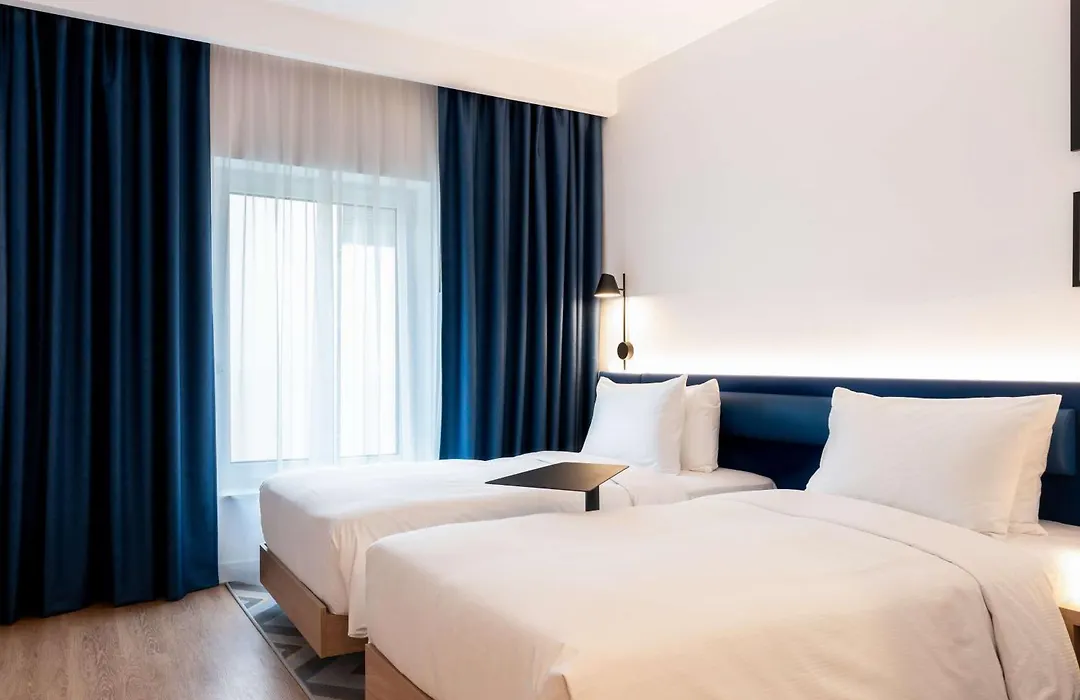Hampton By Hilton Budapest City Centre-1