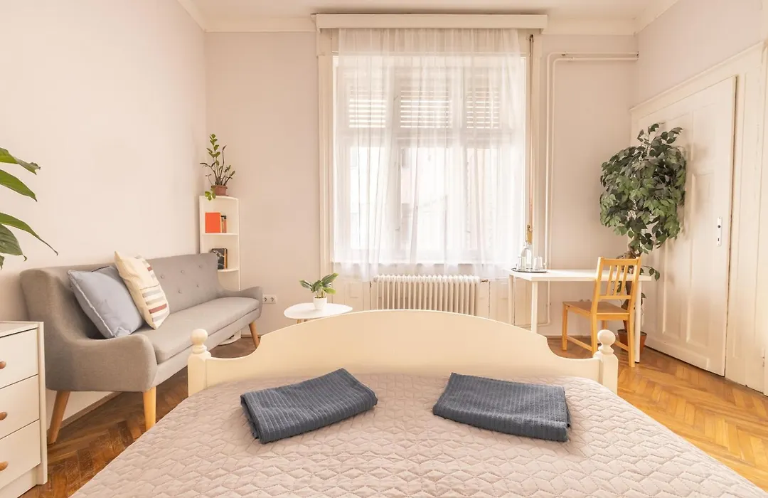 Gellerico Rooms at Horánszky Street-1