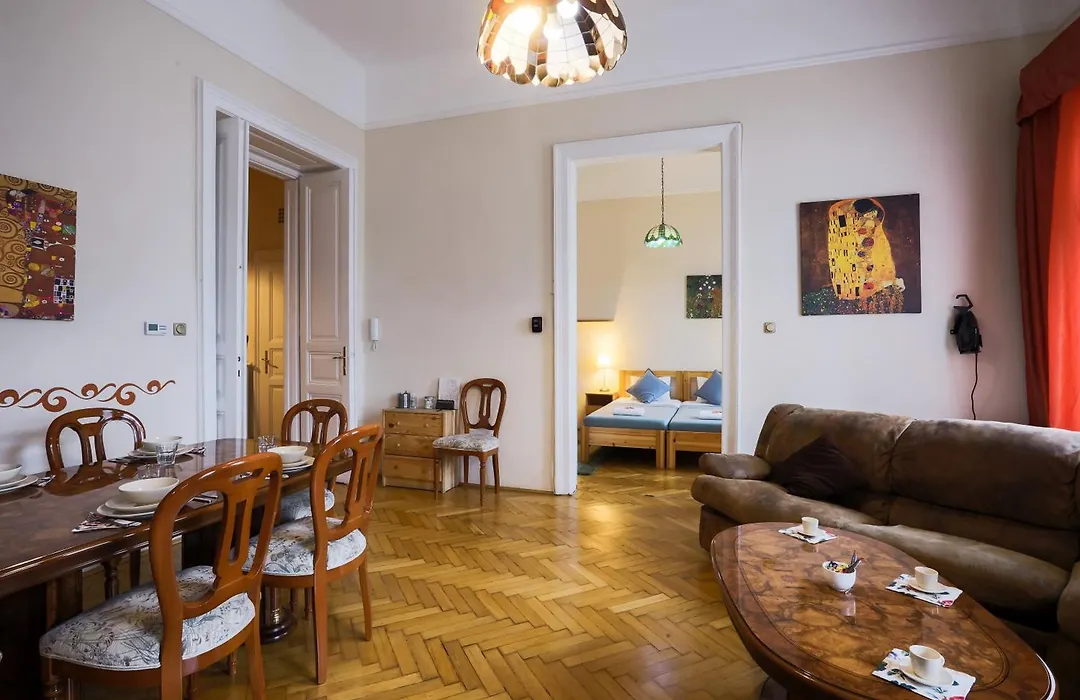 East Private Rooms-1